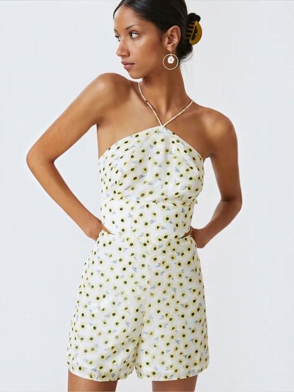 NWT Anthropologie Hutch Ditsy Floral Seaside Halter Cutout Romper Yellow 8